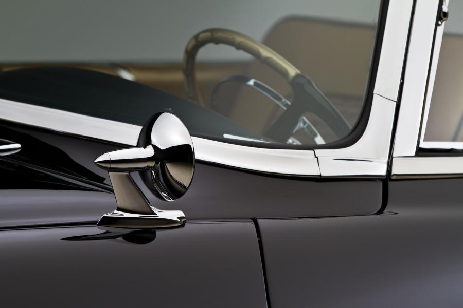 Детали экстерьера DeSoto Fireflite Adventurer Convertible Coupe Design Study (S-24) 1956 года  (фото 16 из 29)
